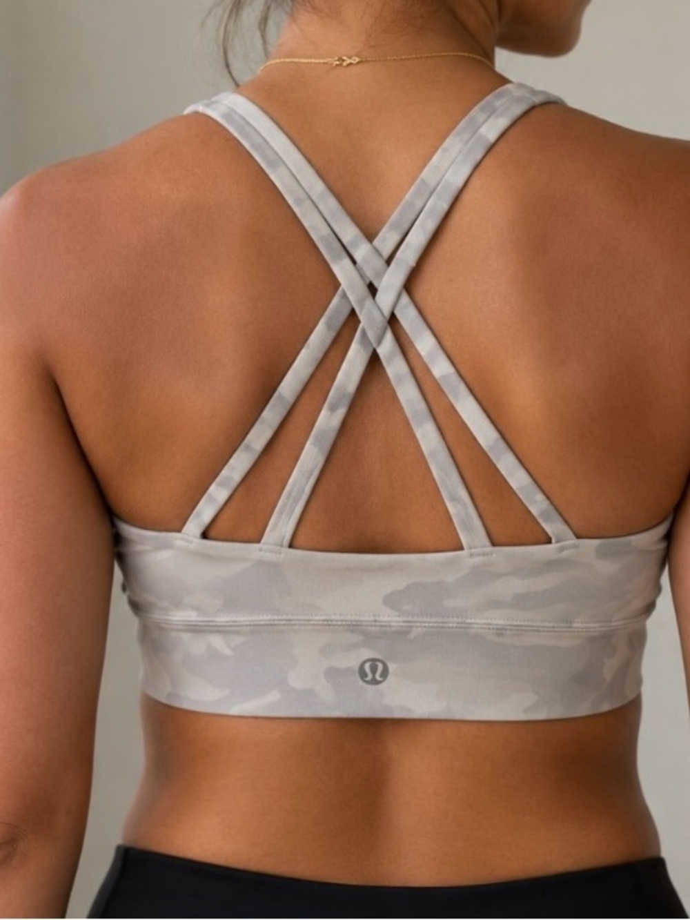 lululemon 12 Energy Bra Long Line Incognito Sports Bra medium coverage